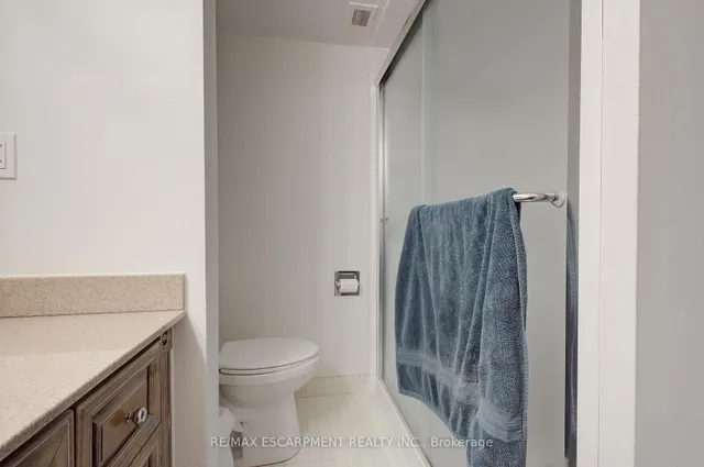 Additional property image - 222 Jackson St Unit 1406