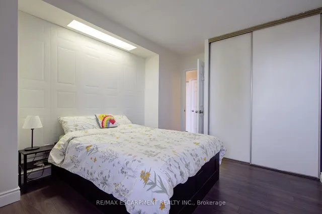 Additional property image - 222 Jackson St Unit 1406