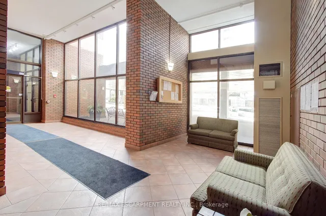 Additional property image - 222 Jackson St Unit 1406