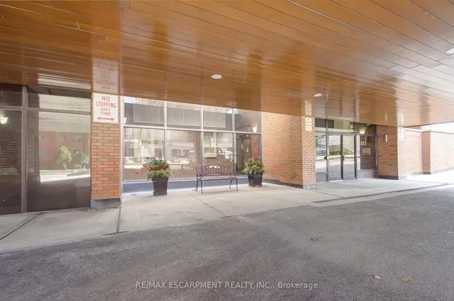 Additional property image - 222 Jackson St Unit 1406