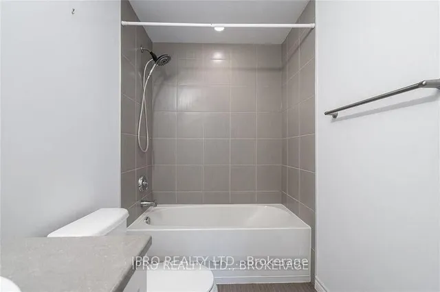 Additional property image - 427 Aberdeen Ave Unit 301