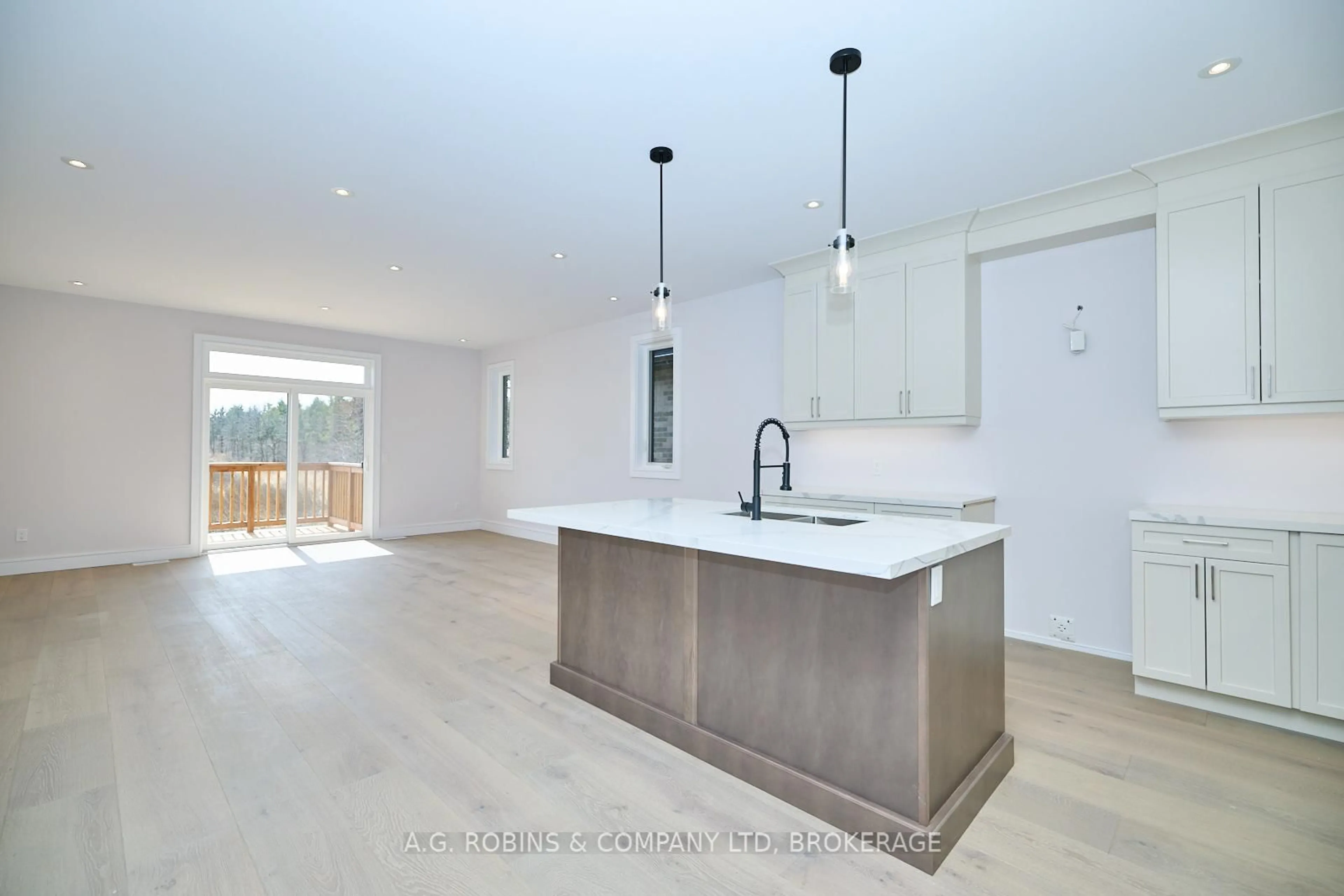 Open concept kitchen, unknown for 4120 Fly Rd, Lincoln Ontario L0R 2C0