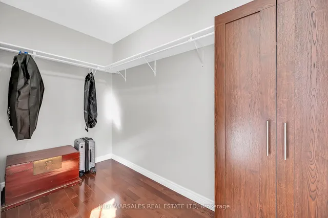Additional image 15 of 6 Tinder Lane
