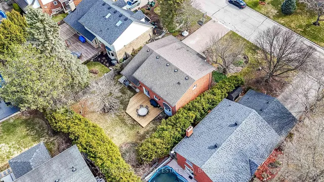 Additional image 2 of 6 Tinder Lane