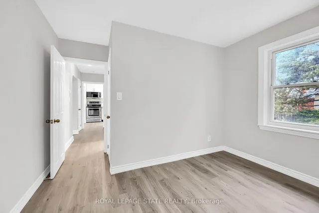 Additional property image - 44 West 4th St