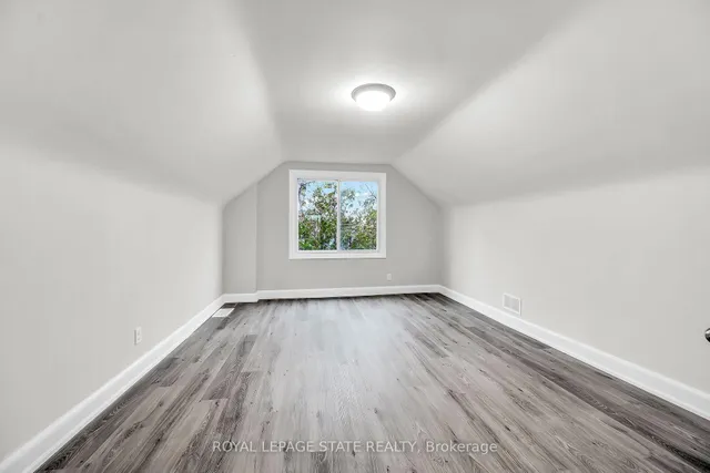 Additional property image - 44 West 4th St