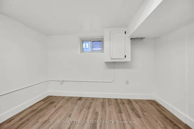 Additional property image - 44 West 4th St