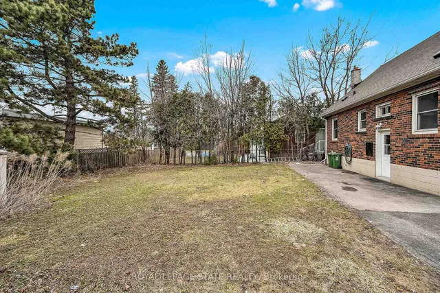 Additional property image - 44 West 4th St