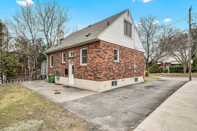 Additional property image - 44 West 4th St