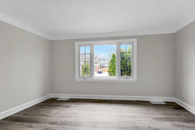 Additional property image - 44 West 4th St