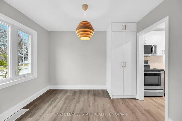 Additional property image - 44 West 4th St