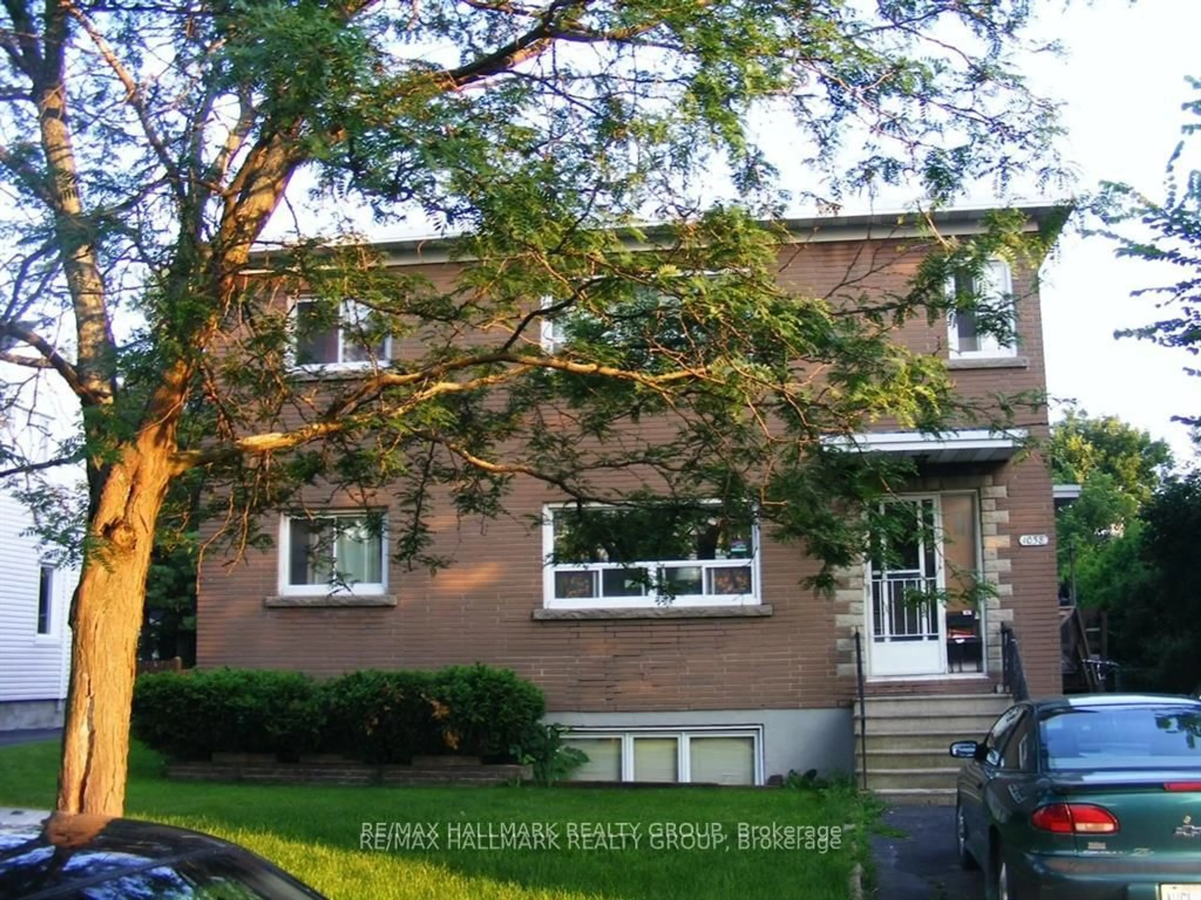Home with brick exterior material, street for 1038 Secord Ave, Ottawa Ontario K1H 8C8
