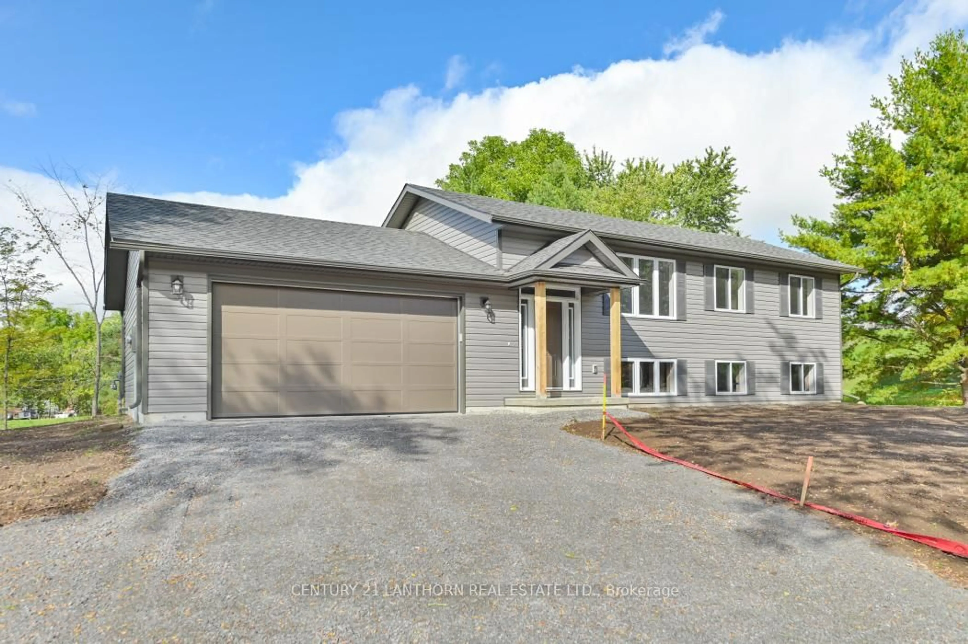 Unknown for 111 Wellington St, Madoc Ontario K0K 2K0