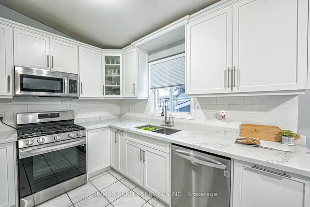 Additional property image - 172 Alderlea Ave