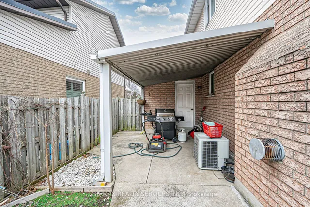 Additional property image - 172 Alderlea Ave
