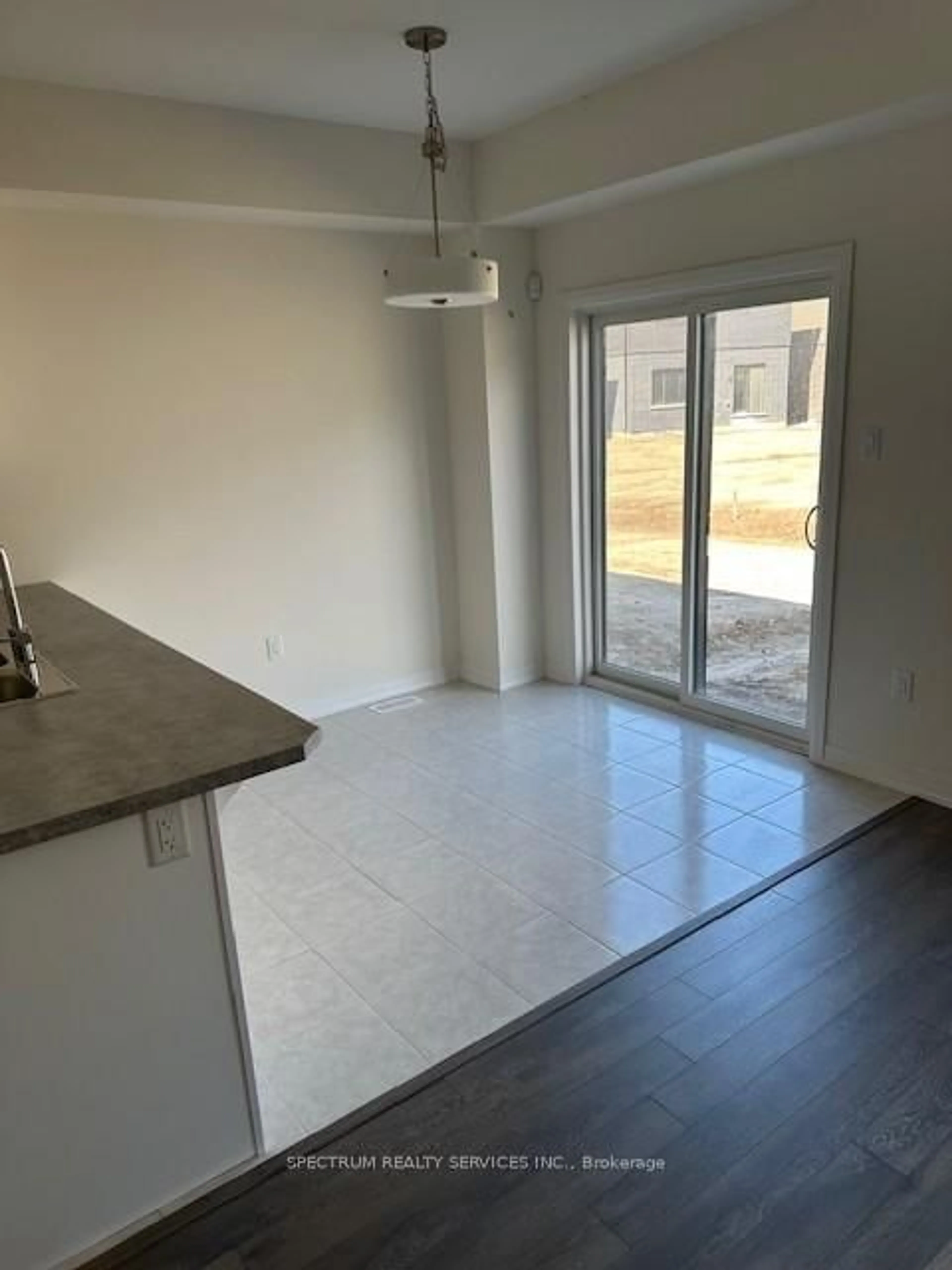 A pic of a room for 8 Dennis Ave, Brantford Ontario N3V 0C1