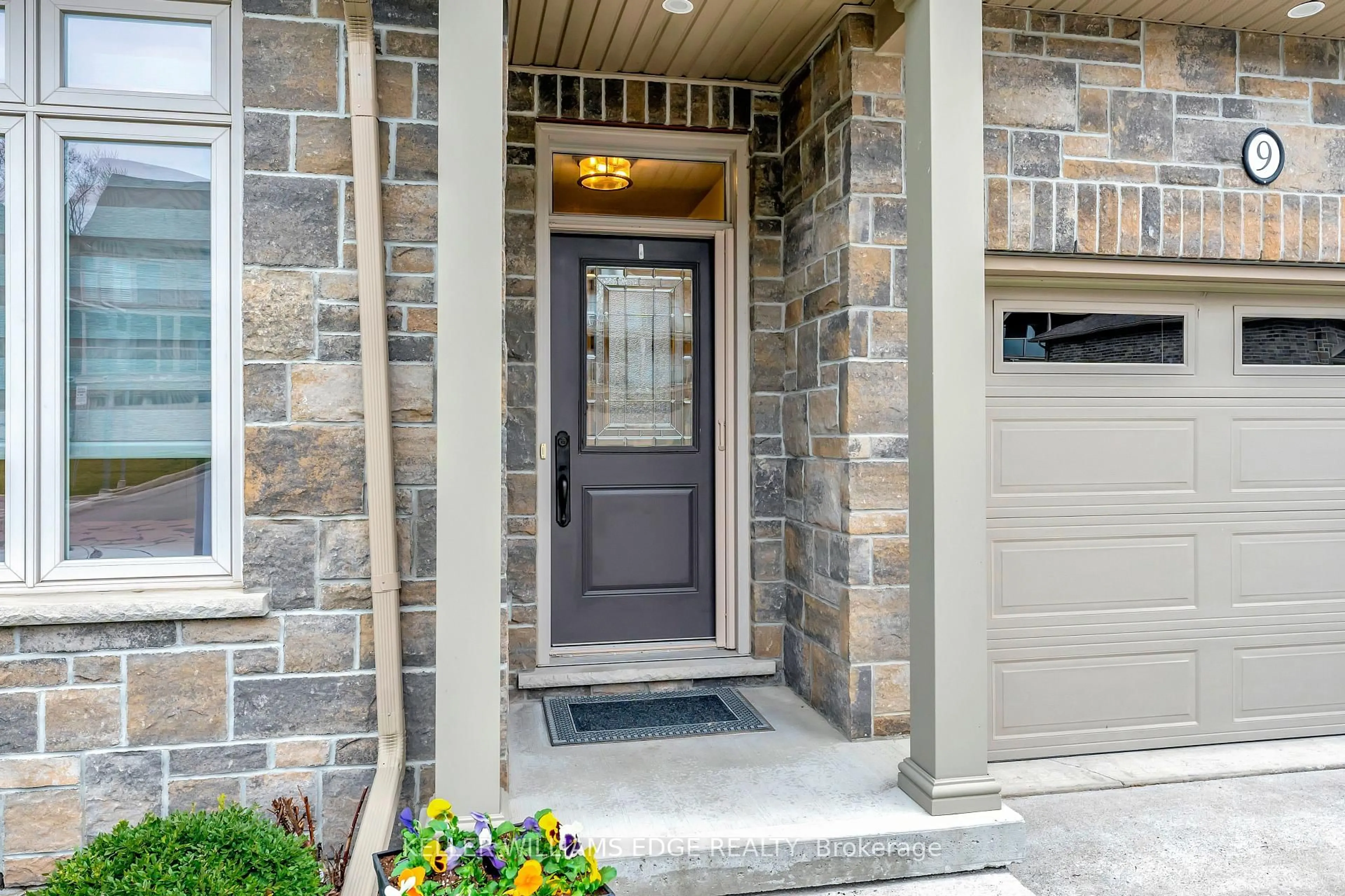 Indoor entryway for 5 Old Hamilton Rd #9, Norfolk Ontario N0A 1N7