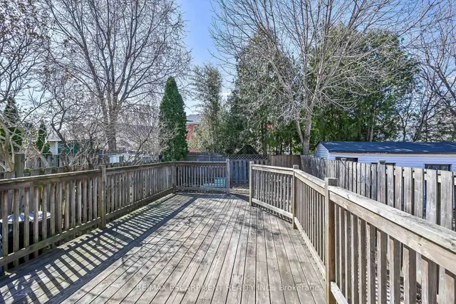 Additional property image - 161 RAY St