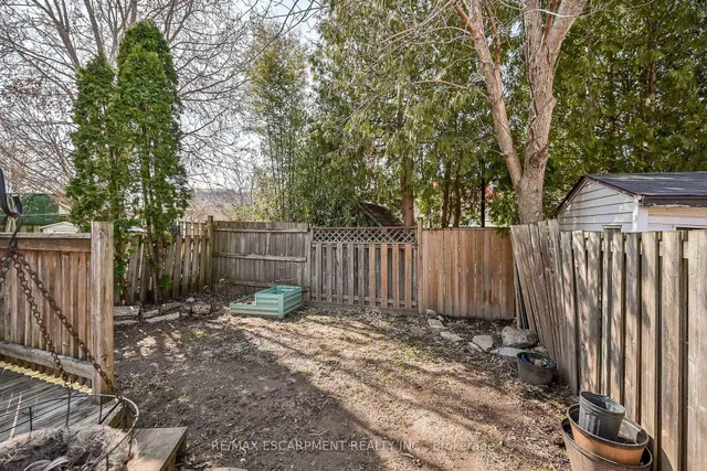 Additional property image - 161 RAY St