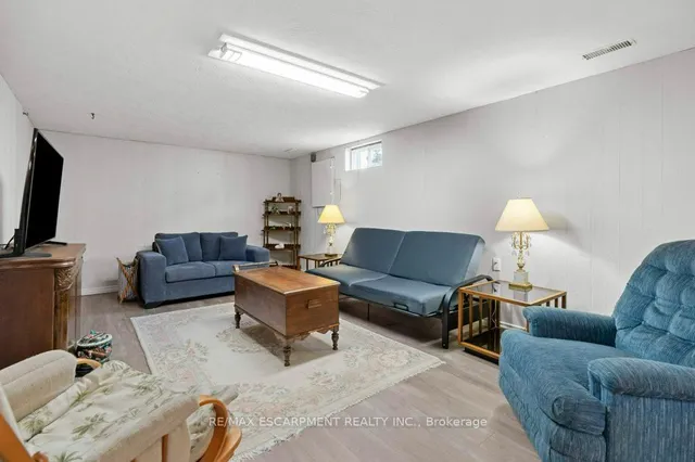 Additional property image - 121 Gordon Drummond Ave