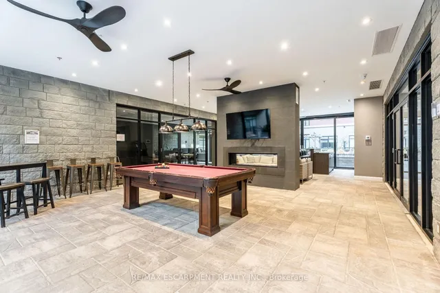 Additional property image - 1 Redfern Ave Unit 441