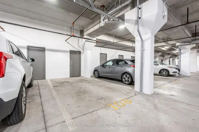 Additional property image - 1 Redfern Ave Unit 441