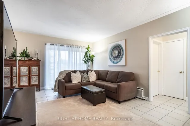 Additional property image - 8 Woodman Dr Unit 207
