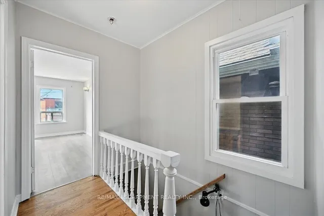 Additional property image - 15 Huron St