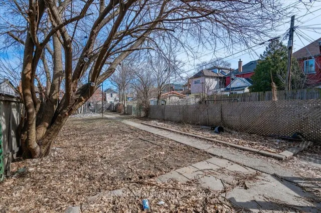 Additional property image - 15 Huron St
