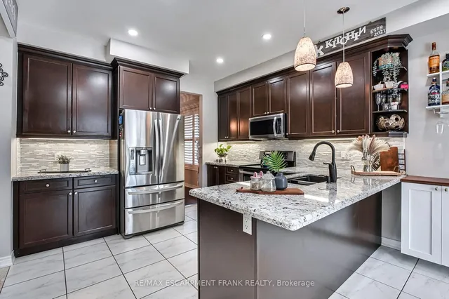 Additional property image - 30 Curran Rd