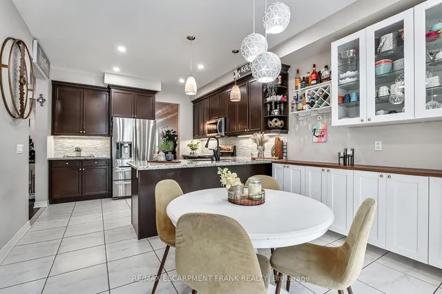 Additional property image - 30 Curran Rd