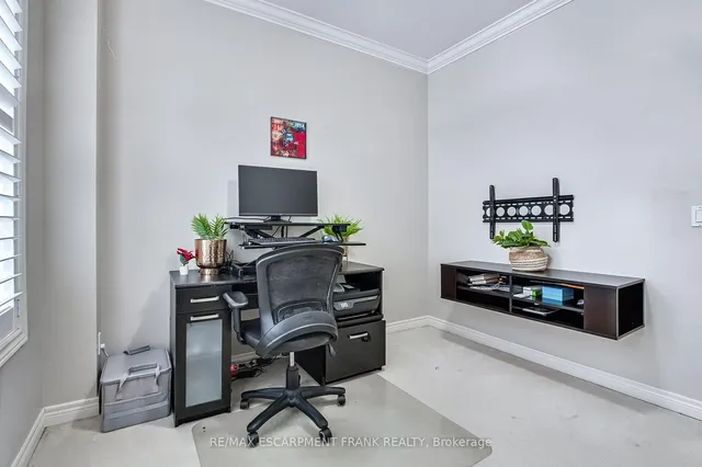 Additional property image - 30 Curran Rd