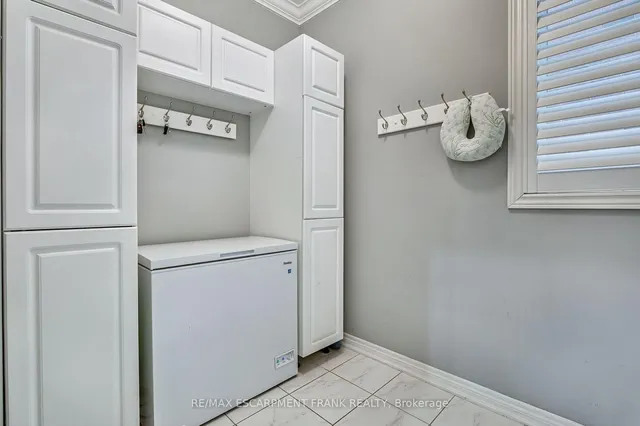 Additional property image - 30 Curran Rd