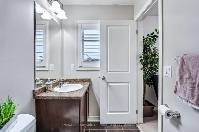 Additional property image - 30 Curran Rd