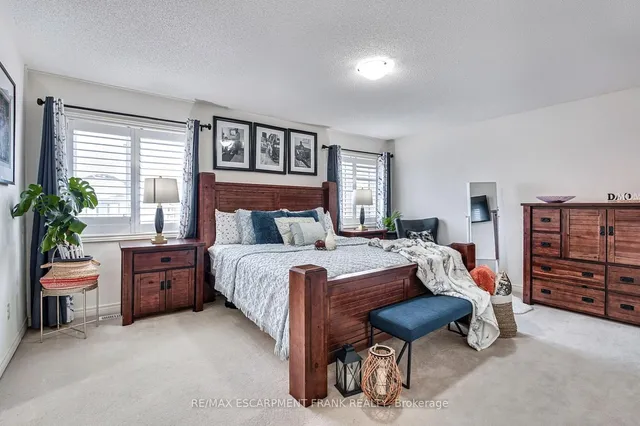 Additional property image - 30 Curran Rd