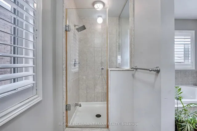 Additional property image - 30 Curran Rd