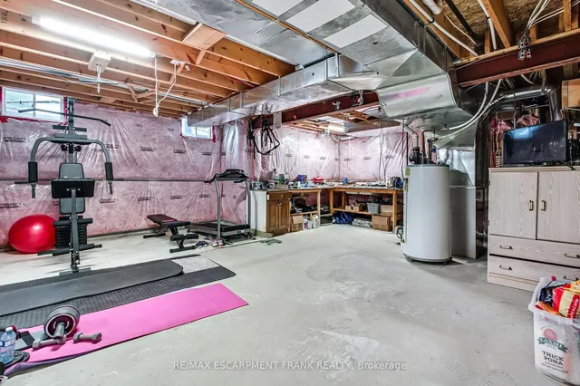 Additional property image - 30 Curran Rd