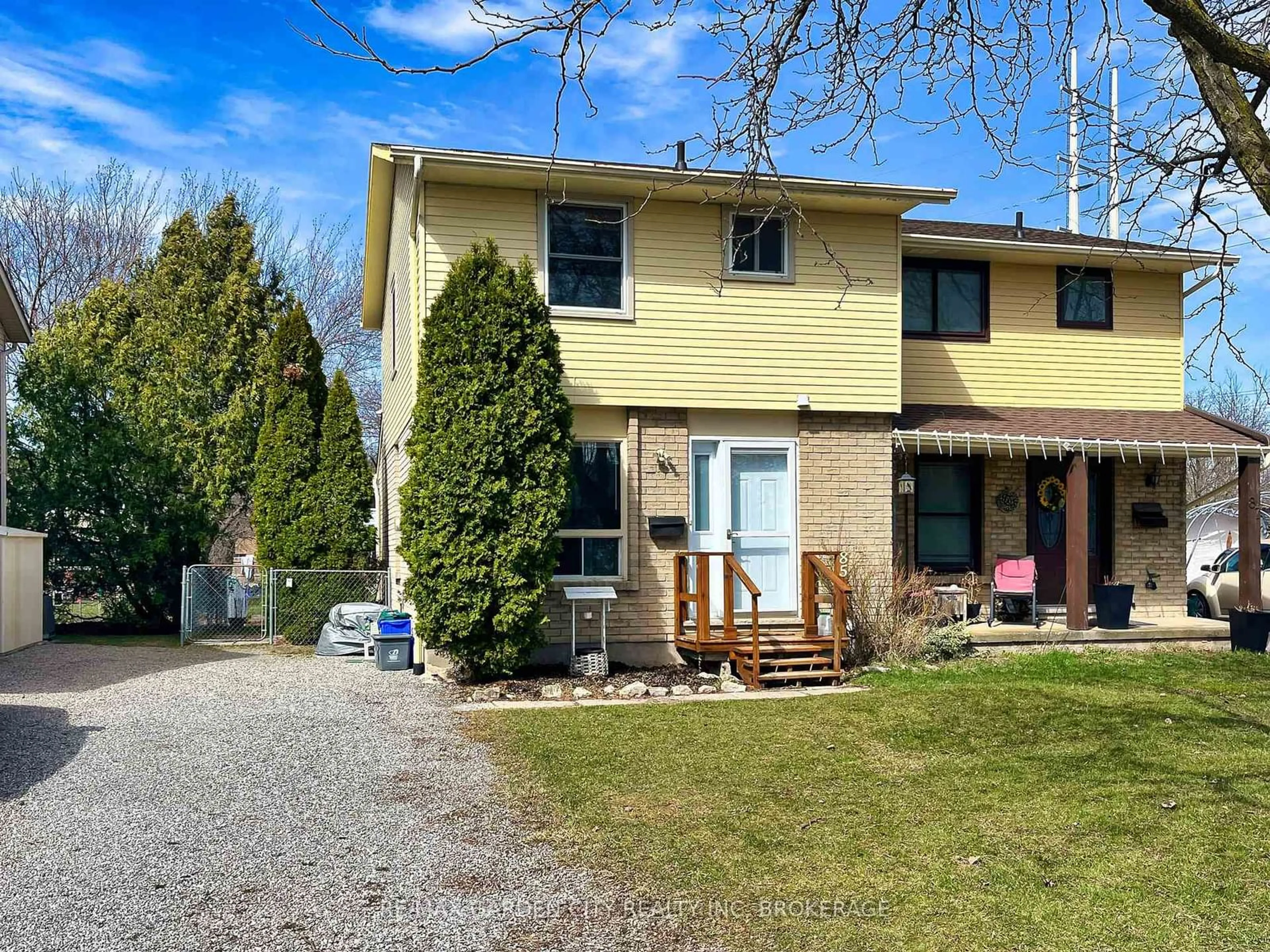 Unknown for 85 Oxford St, St. Catharines Ontario L2P 3T9