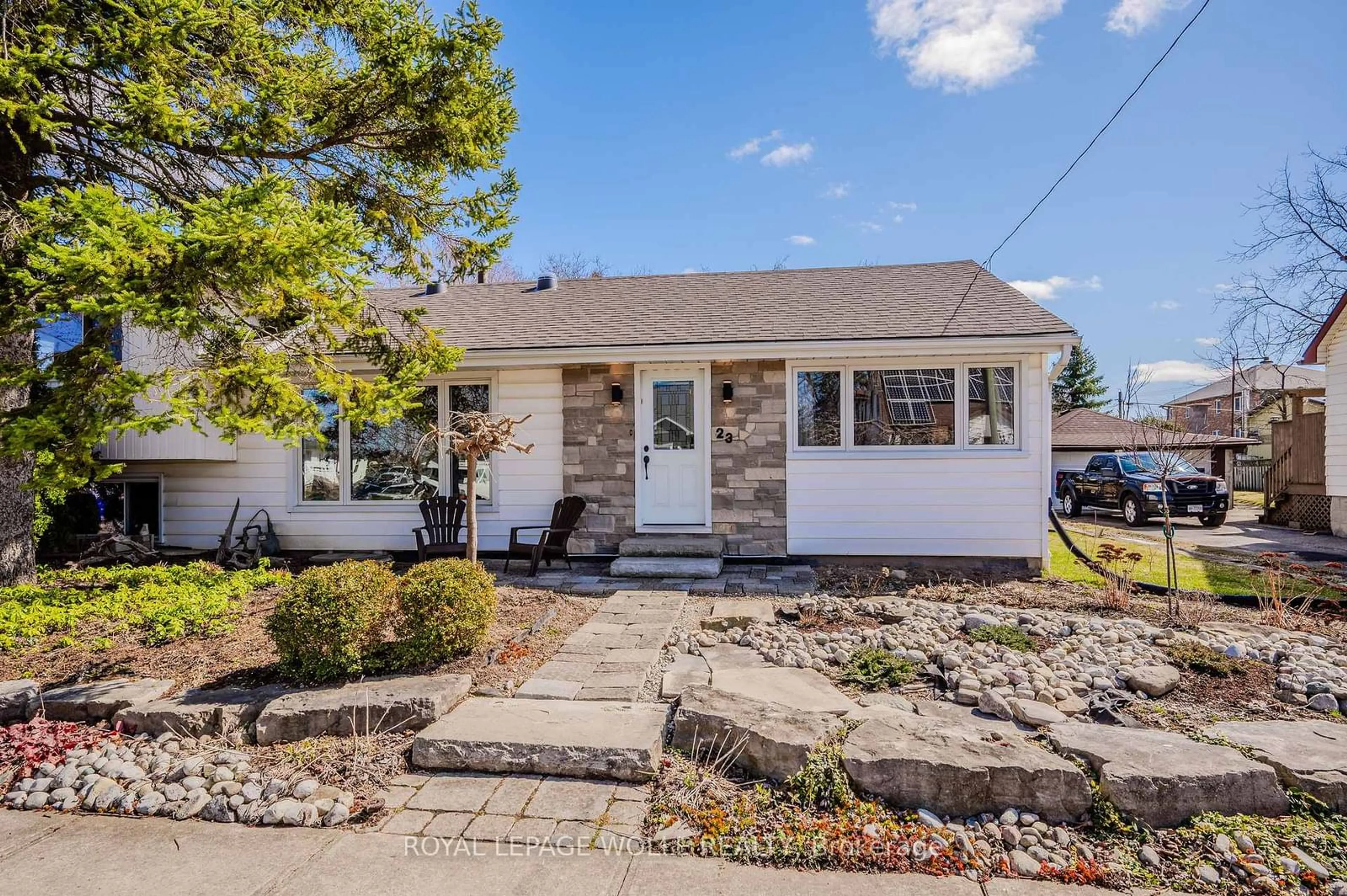 Unknown for 23 George St, Wilmot Ontario N3A 1W5