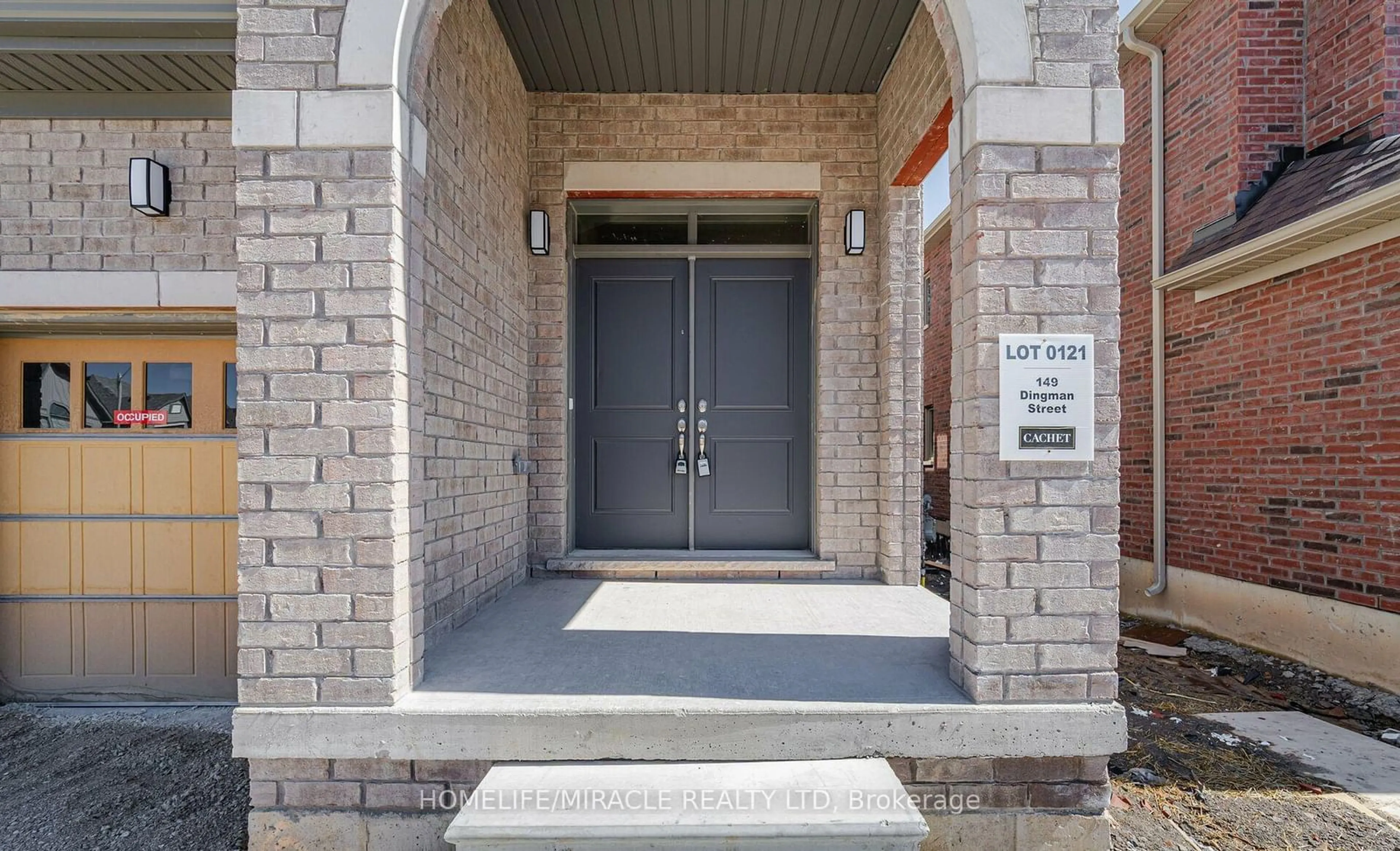 Indoor entryway for 149 Dingman St, Wellington North Ontario N0G 1A0
