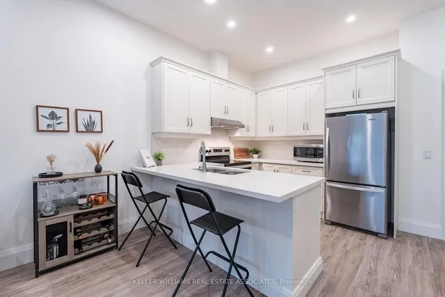 Additional property image - 30 Hamilton St Unit 109