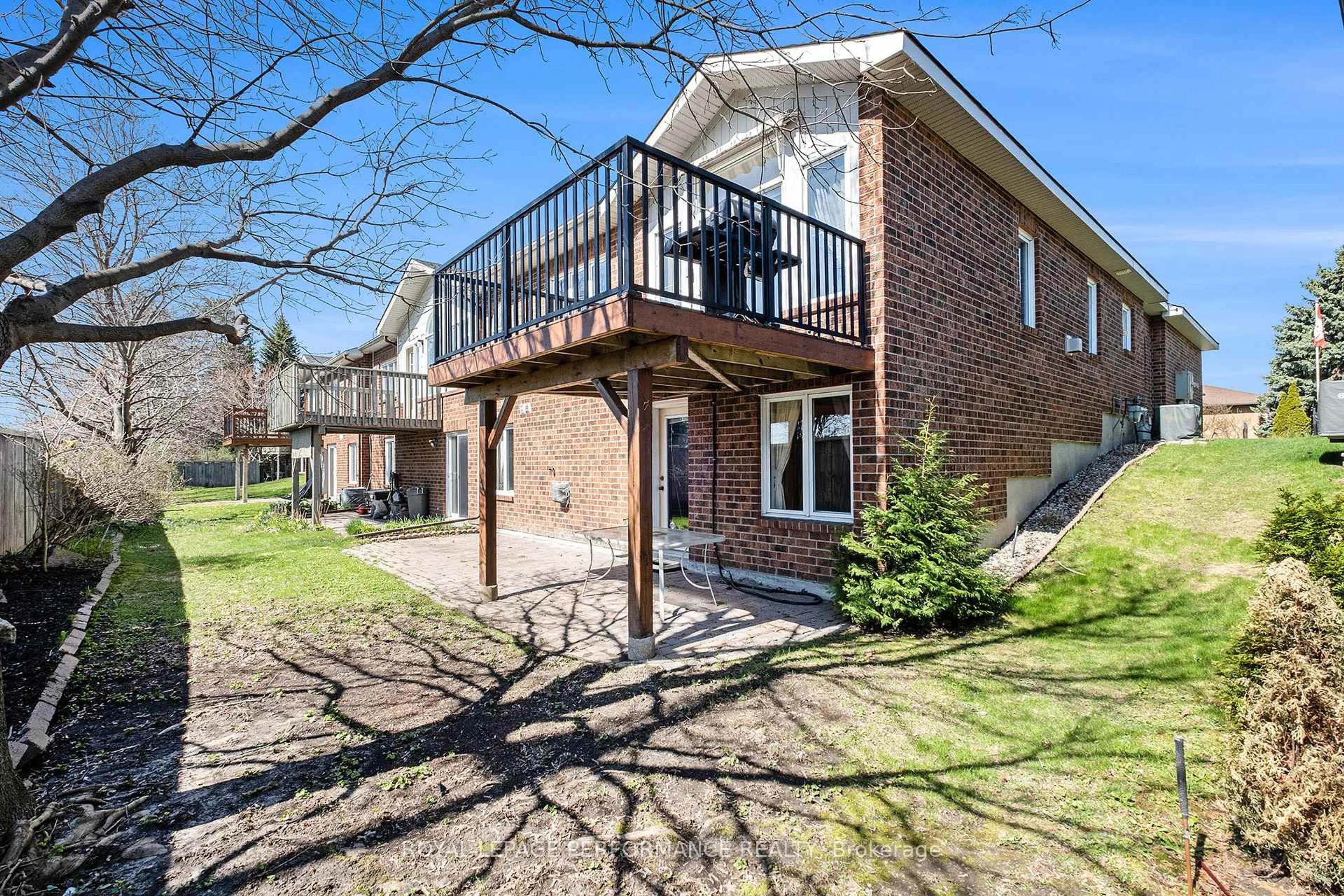 Patio, street for 45 Coulson Crt, Ottawa Ontario K2K 2X9