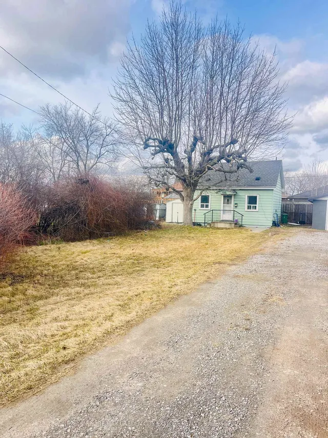 Additional property image - 515 Rennie St