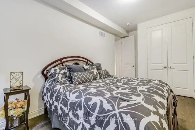Additional property image - 35 Chaumont Dr