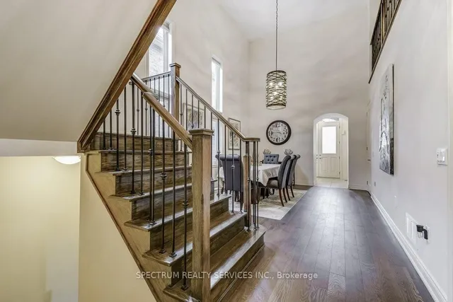 Additional property image - 35 Chaumont Dr