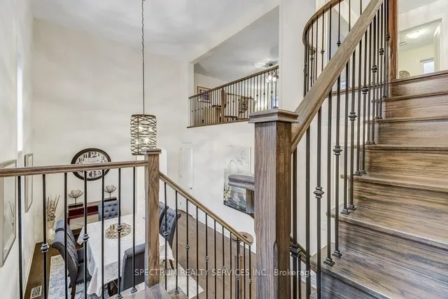 Additional property image - 35 Chaumont Dr
