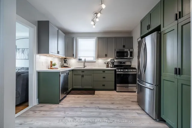 Additional property image - 277 East 18th St
