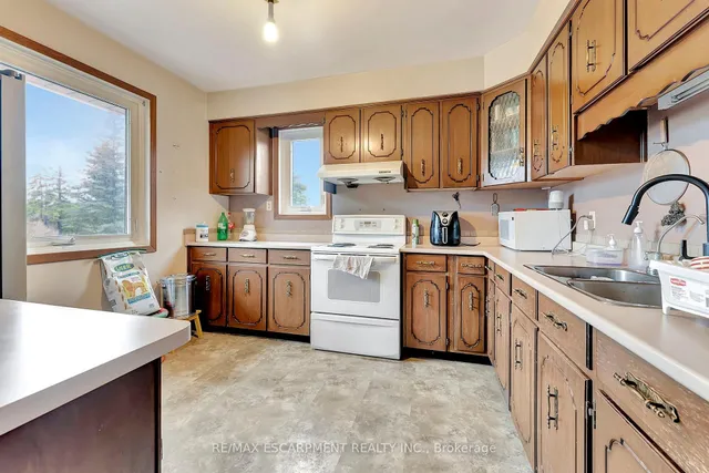 Additional property image - 2280 Highway 6 N/A