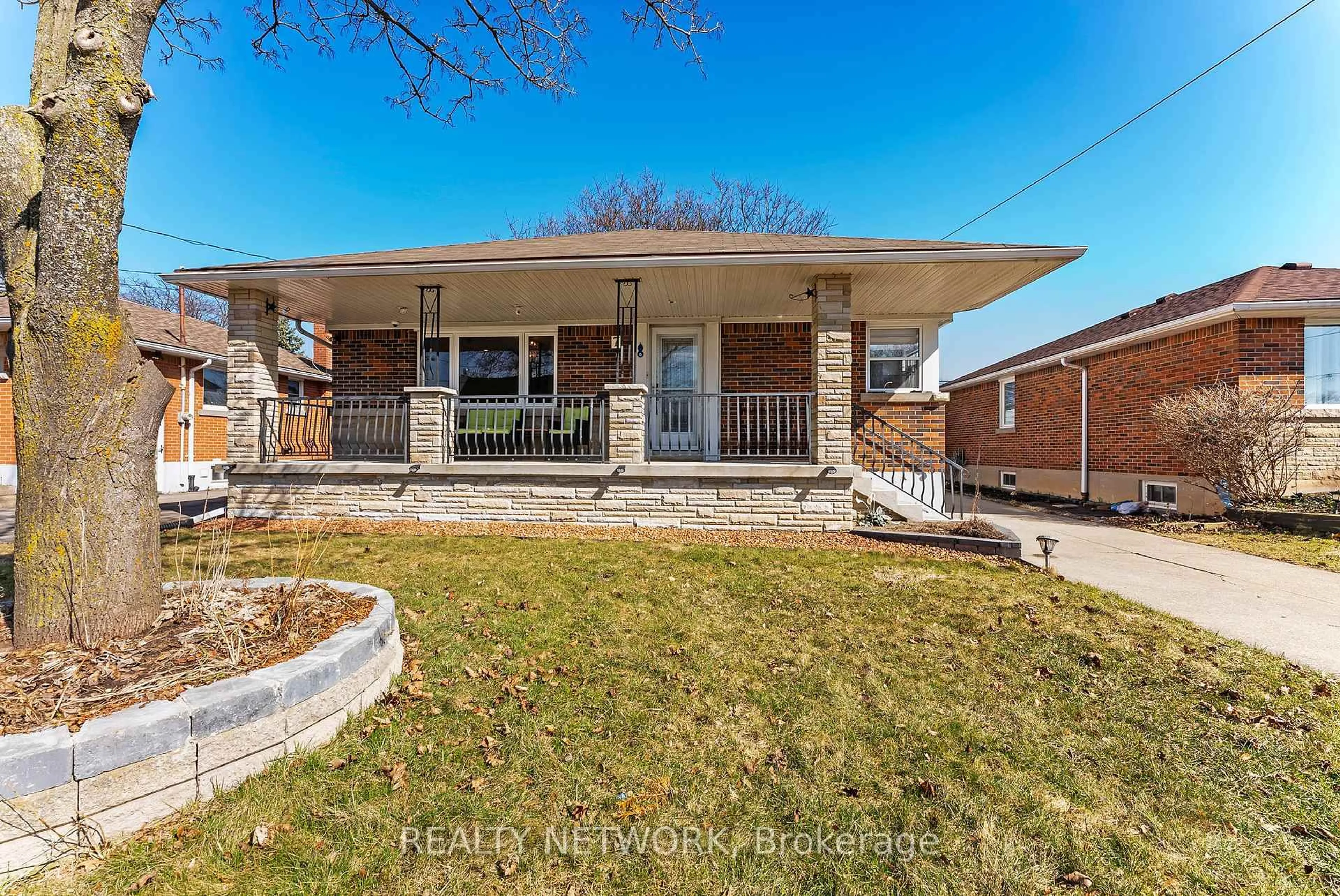Home with brick exterior material, street for 7 Greenwood St, Hamilton Ontario L8T 3N2