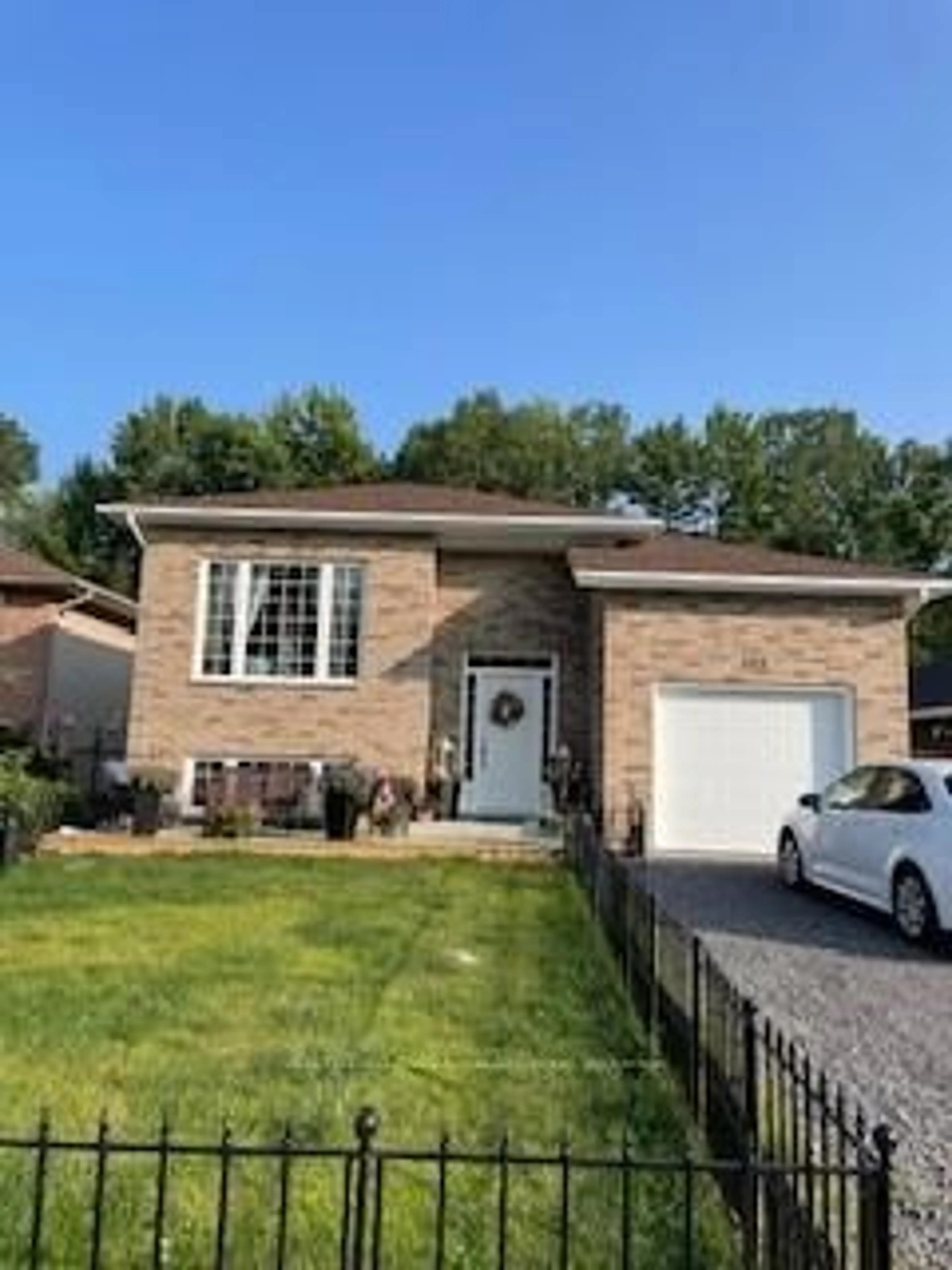 Home with brick exterior material, street for 325 THELMA Ave, North Bay Ontario P1A 4M9